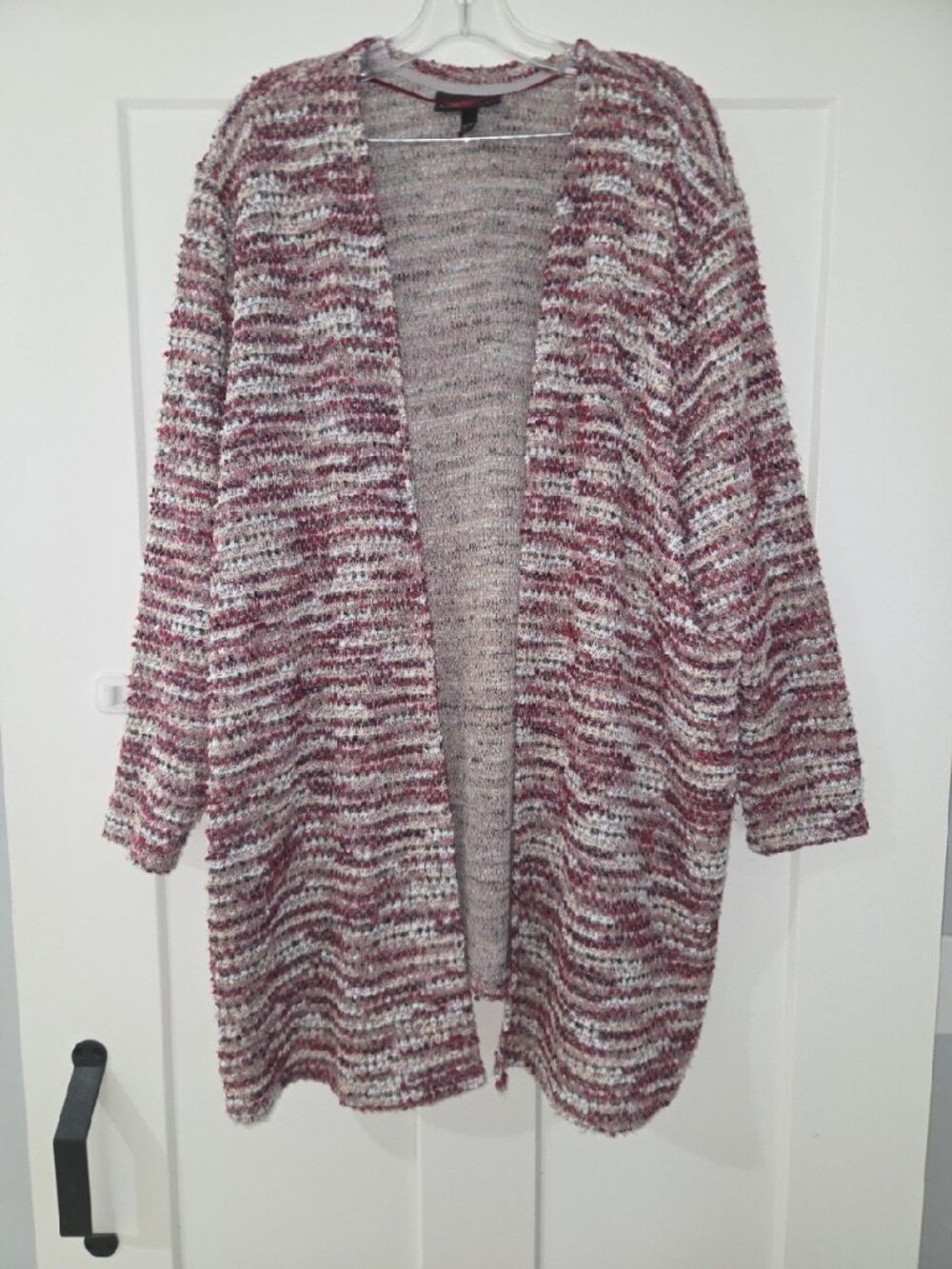 LANE BRYANT RED WHITE LONG SLEEVE OPEN SWEATER Sz 26/28